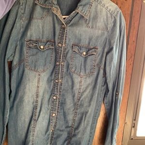 Long sleeve button up